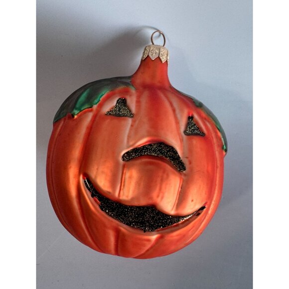 Blown Glass Smiley Pumpkin Ornament 5" x 4" Halloween & Autumn Decor - Picture 2 of 6